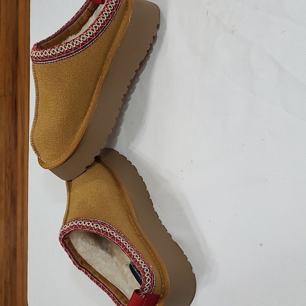 French Connection Womens Chunky Slippers Indoor/Outdoor Faux Fur Sz 7/8 EUC - Picture 7 of 11